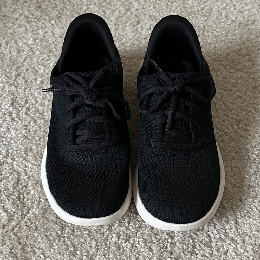 Women’s kizik shoes